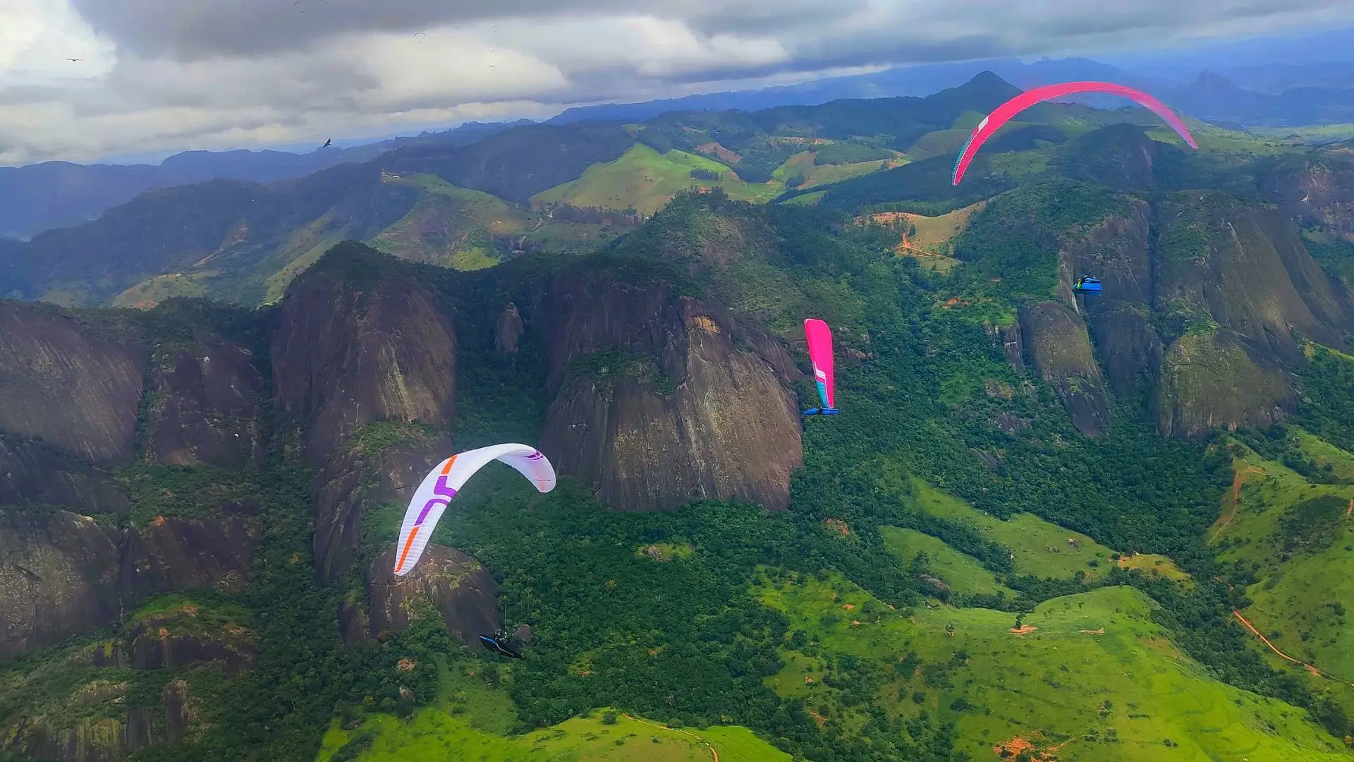 Vuelo en parapente con Marcelo Sanchez